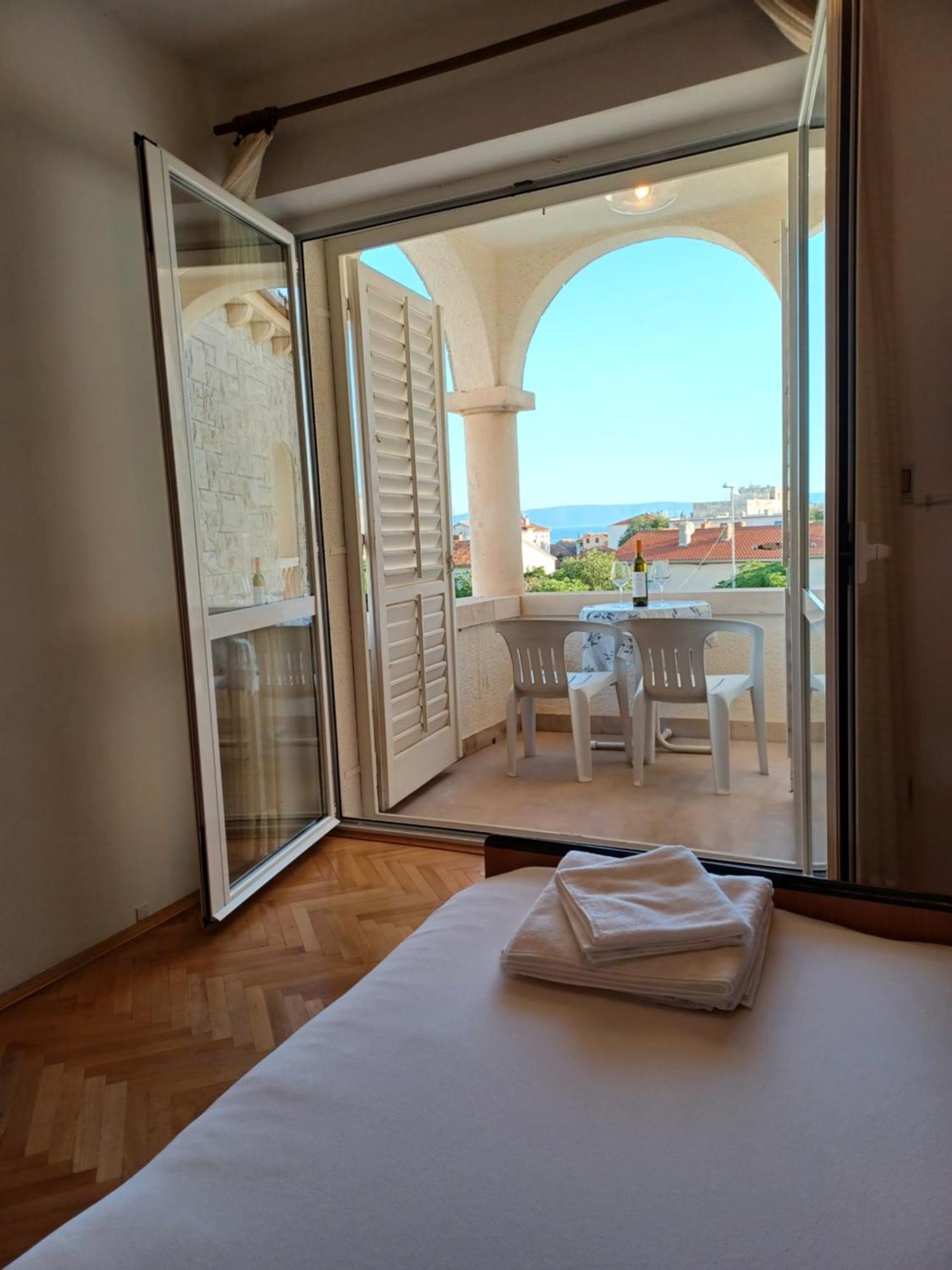 Apartments Emilija Makarska Exterior photo